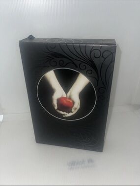 Twilight Stephenie Meyer Signed 1st Edition  Hardcover w/ Slip Case